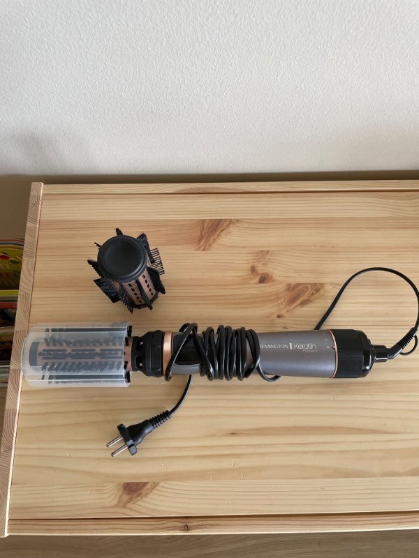 Remington blowdry bursti