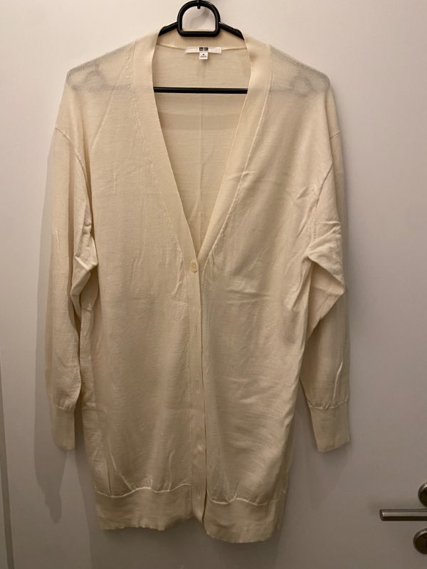 Ljós golla uniqlo