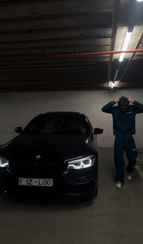 Syflox Blár peysa