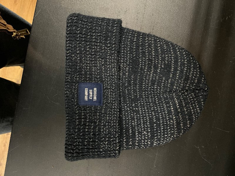 Herschel húfa dökkblá