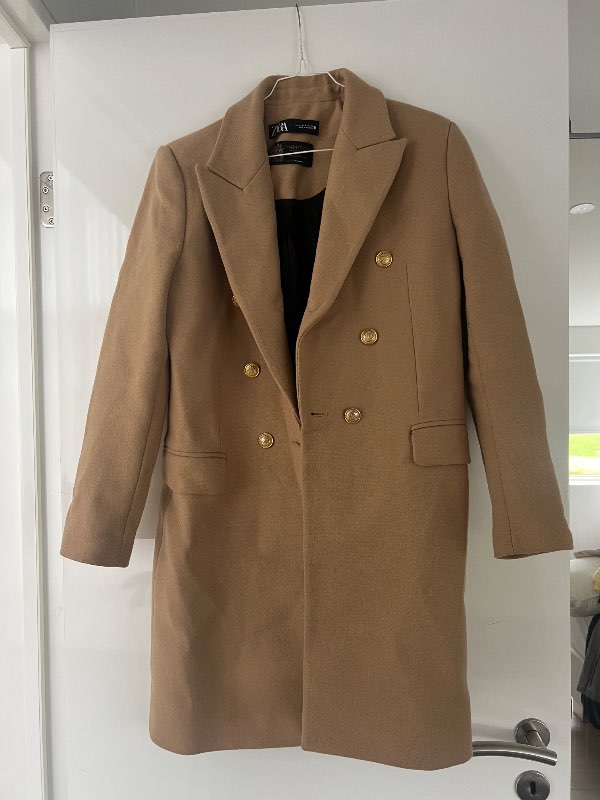 Zara/Manteco beige kápa