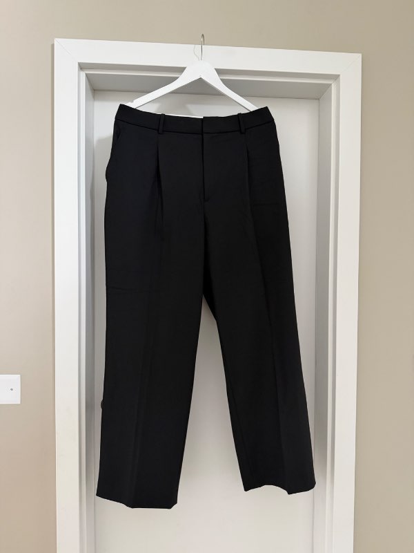 Uniqlo dragtarbuxur