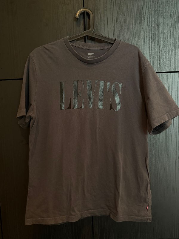 Levi’s bolur
