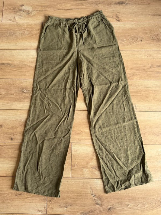 Grænar linen buxur