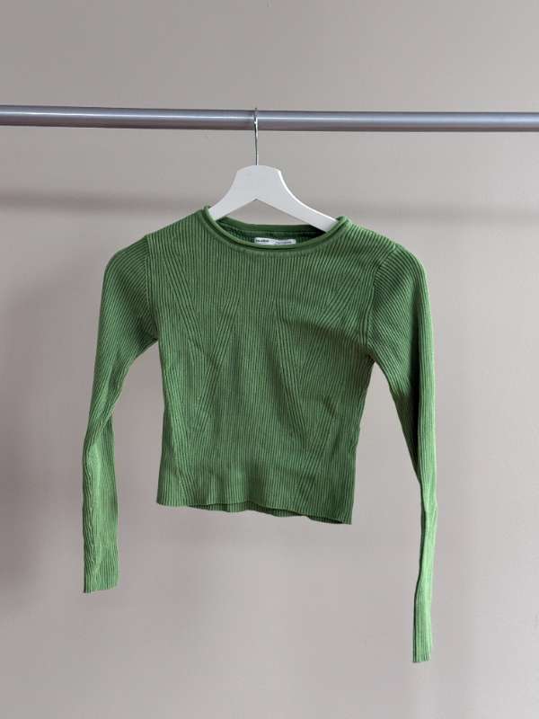 Pull&Bear græn peysa