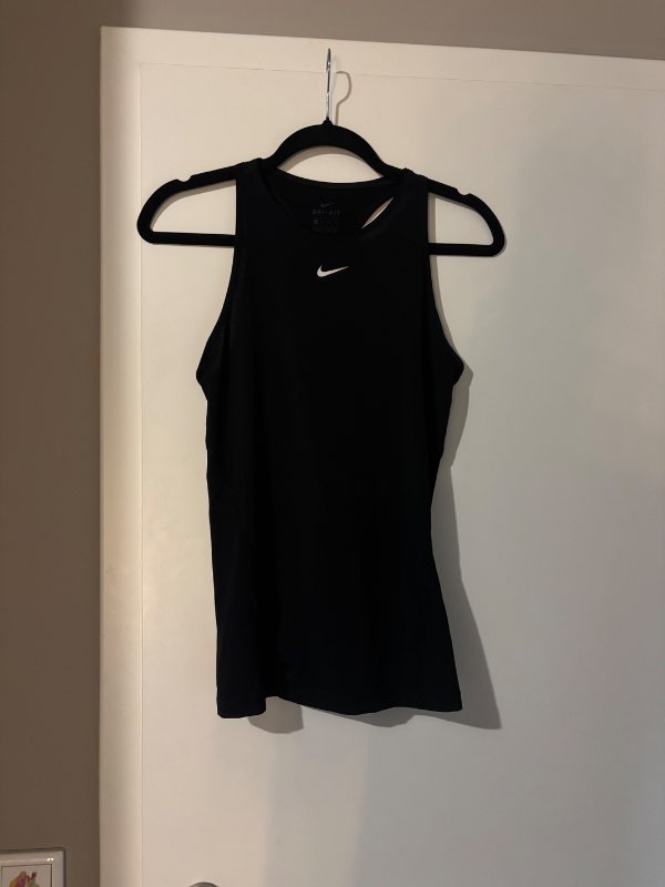 nike bolur