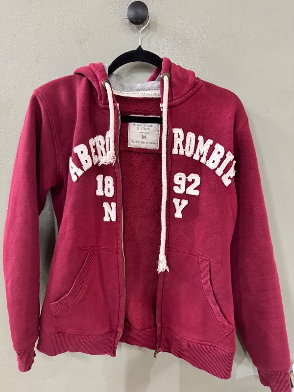 Abercrombie hettupeysa
