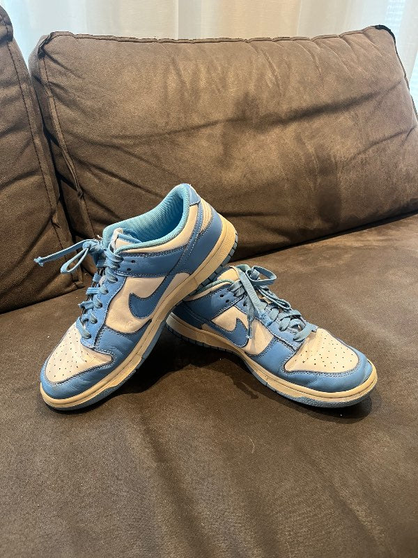 Nike Dunks University Blue