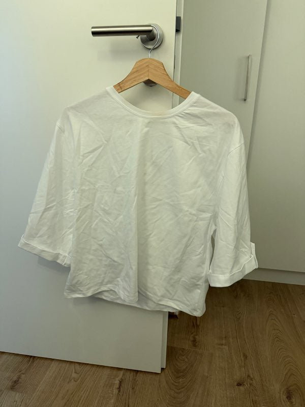 Hvítur stuttermabolur - ZARA