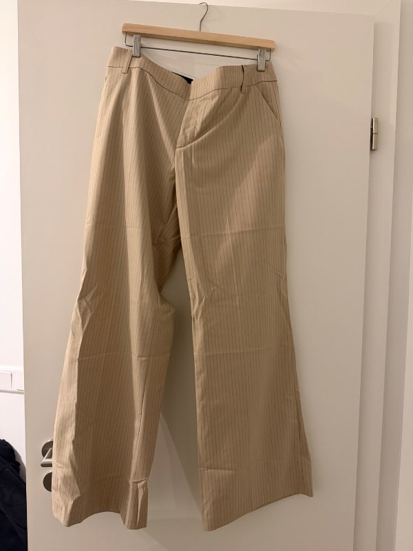 Beige teinóttar buxur - ZARA