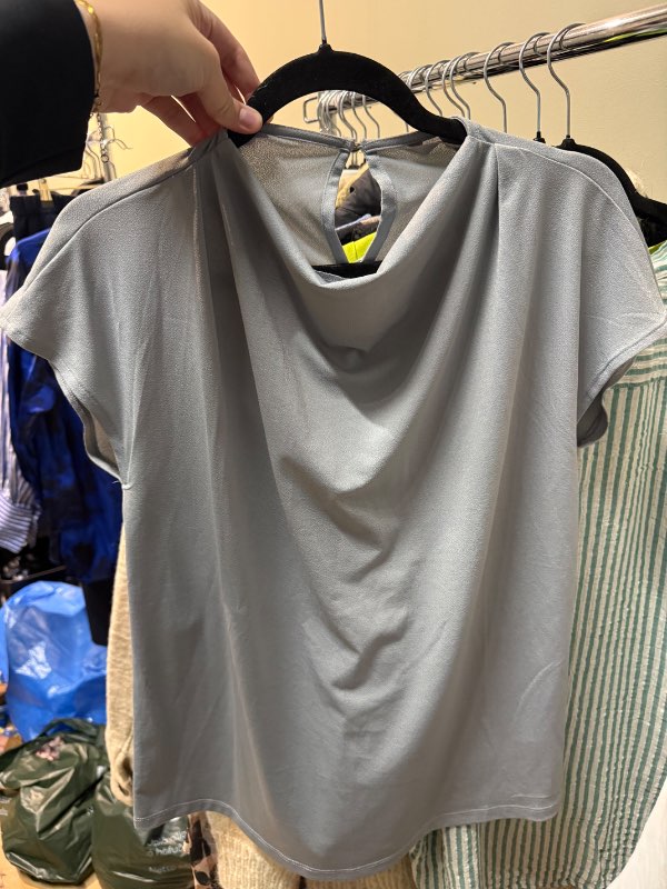 Blá H&M stuttermabolur