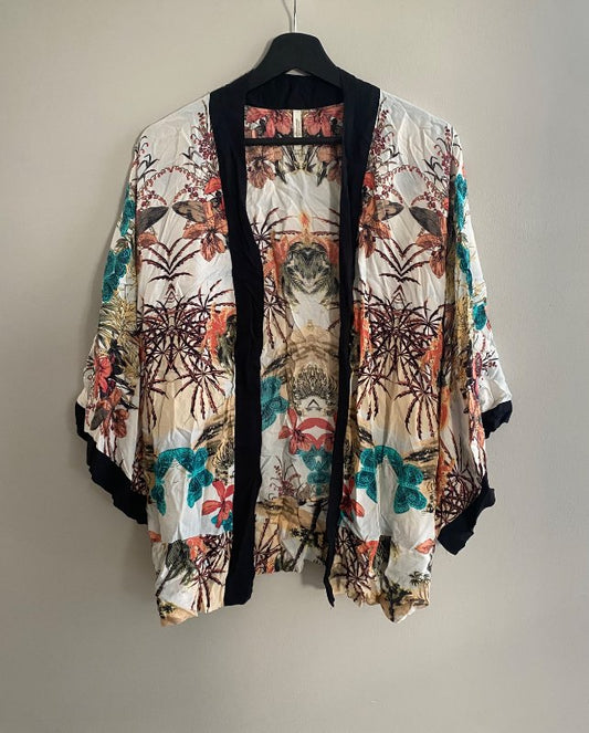 Kimono Stradivarius