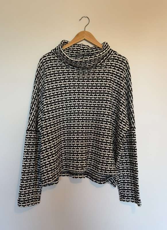 Evuklæði peysa