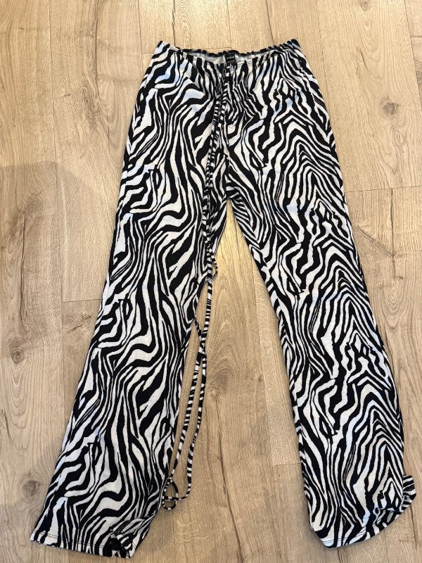 Zebra buxur ath shein