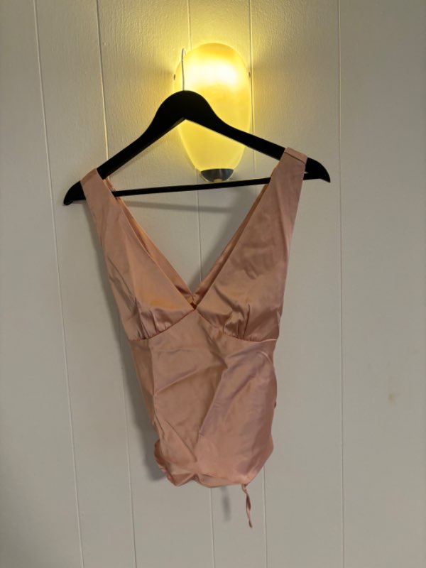 Coral satin bolur