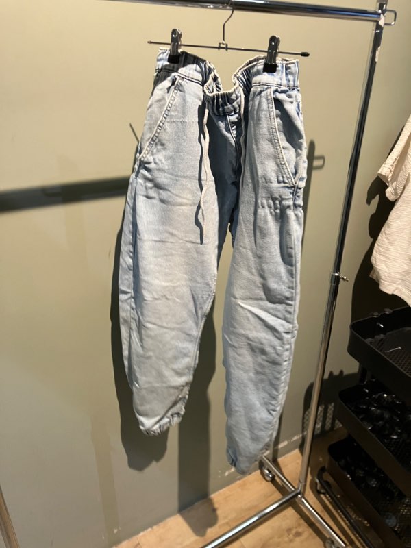 Ljósar gallajoggers