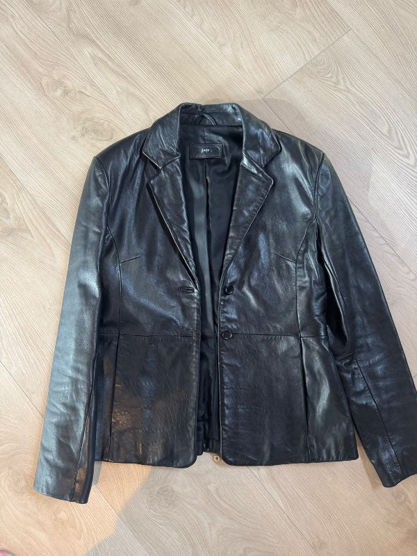 Svartur leður blazer