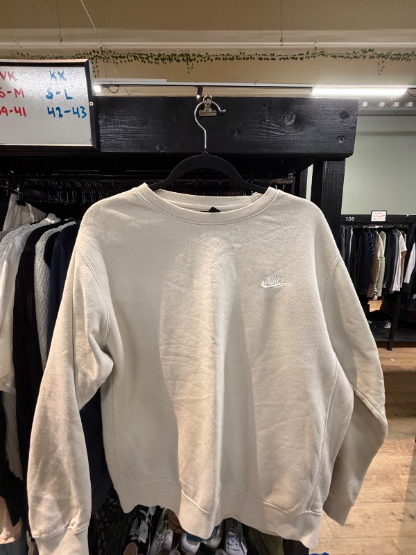 Nike crew hvítgrá peysa