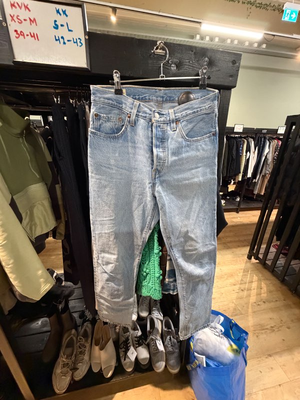 Levis 501 buxur