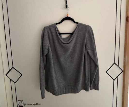 Subdude peysa off shoulder