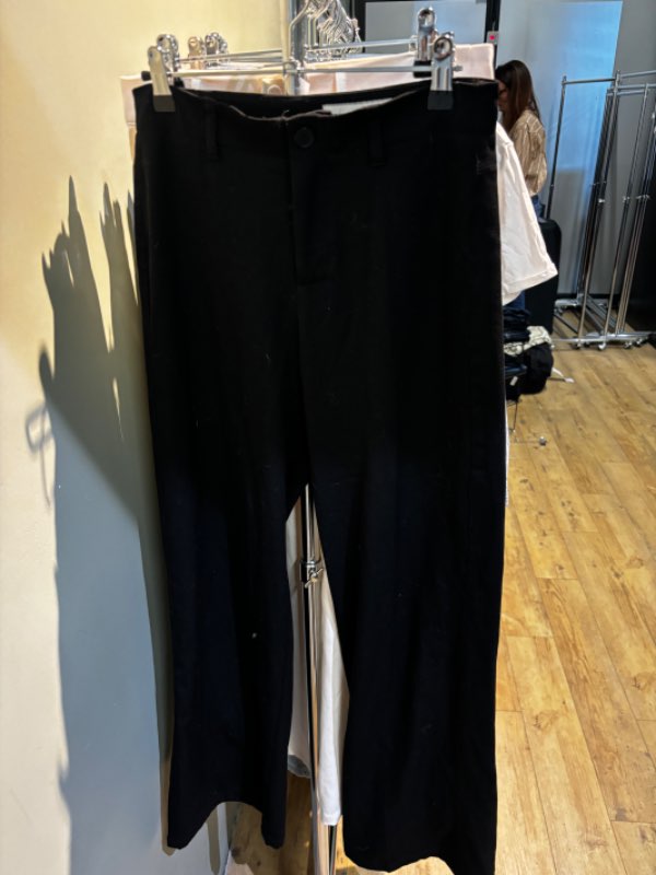 Svartar bershka suitpants