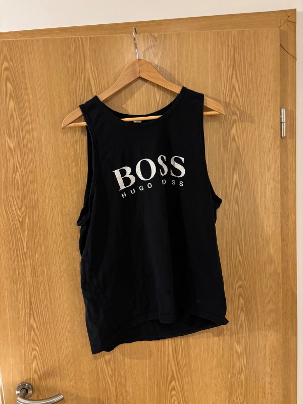 Boss T bolur