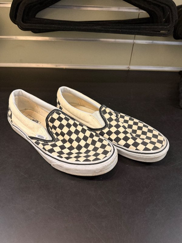 Vans checkered