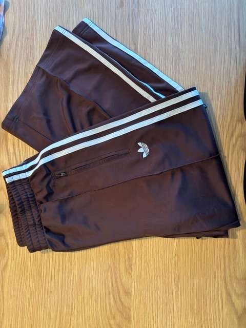 Adidas firebird
