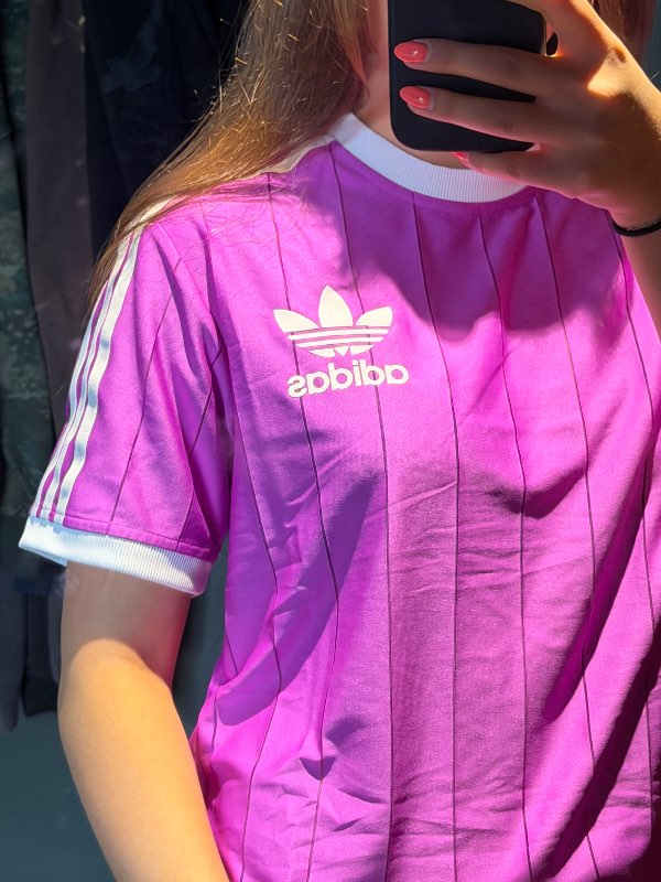 Adidas bolur