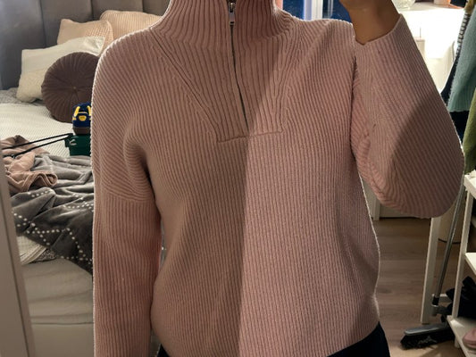 Primark peysa