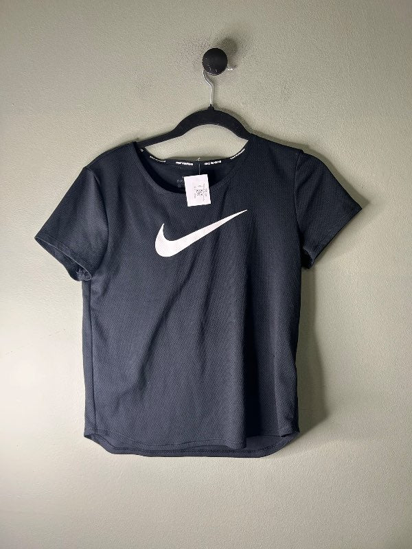 Nike stuttermabolur