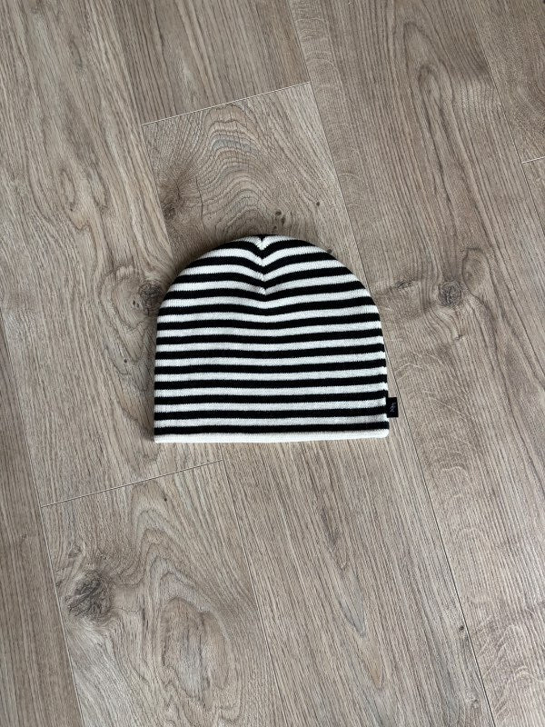 RR stripe beanie