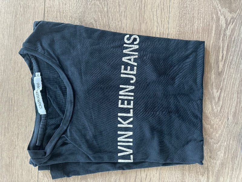 Calvin Klein bolur