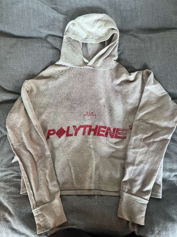 Vintage distressed Polythene hettupeysa