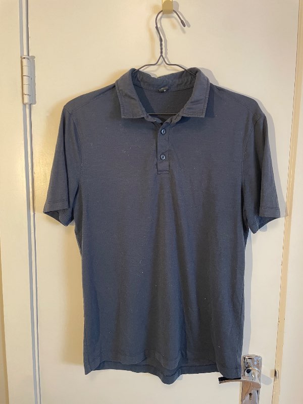 Lulu lemon shirt