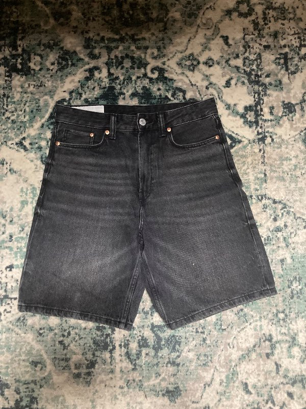H&M jorts