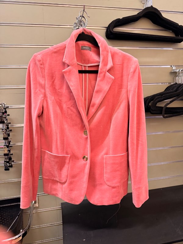 Basler blazer