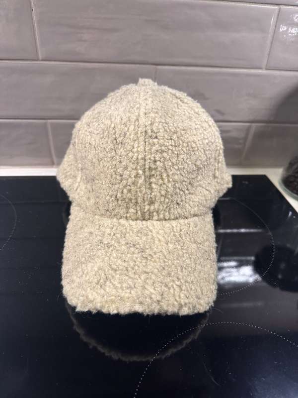 66 fluffy derhúfa