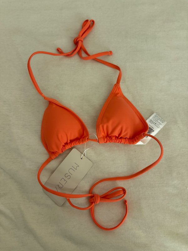 Bikini toppur