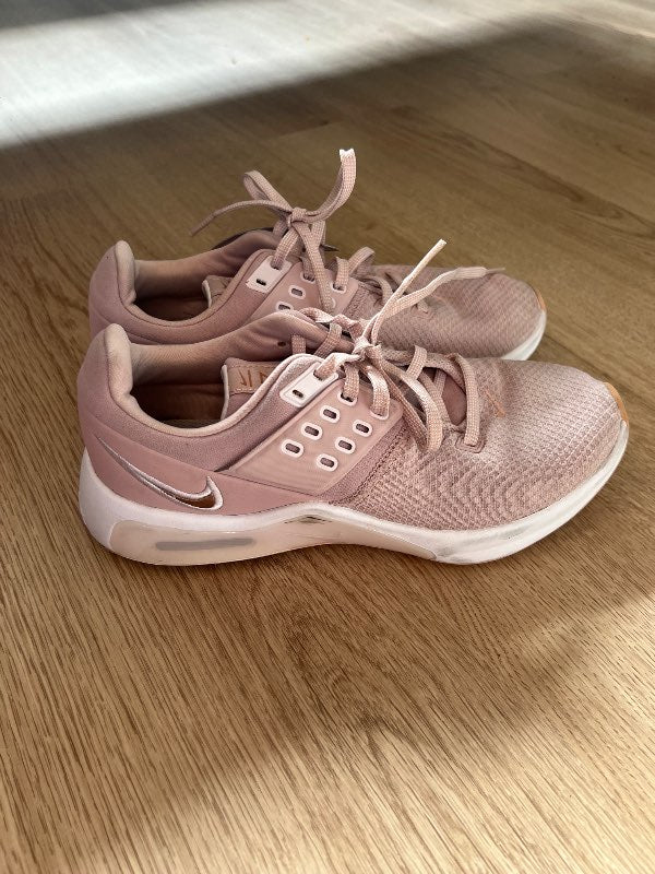 Nike æfingaskór
