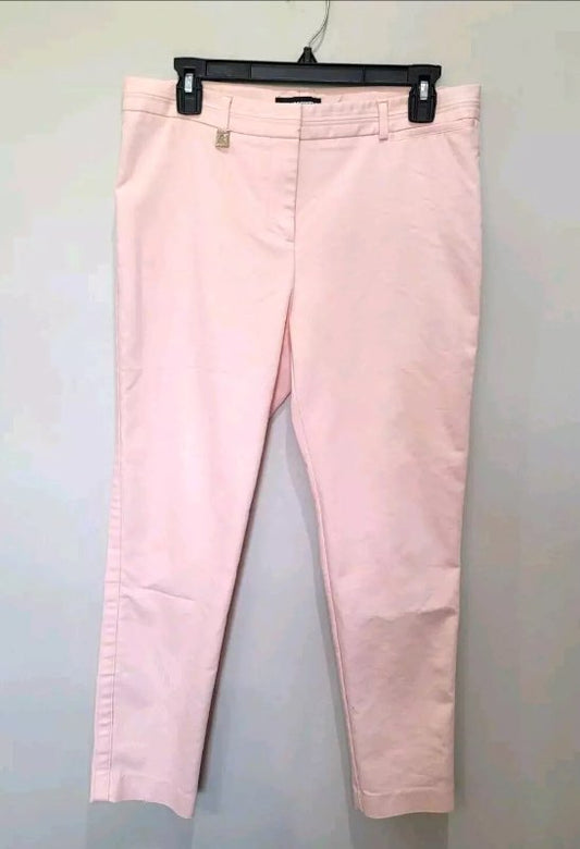 KL pink pants