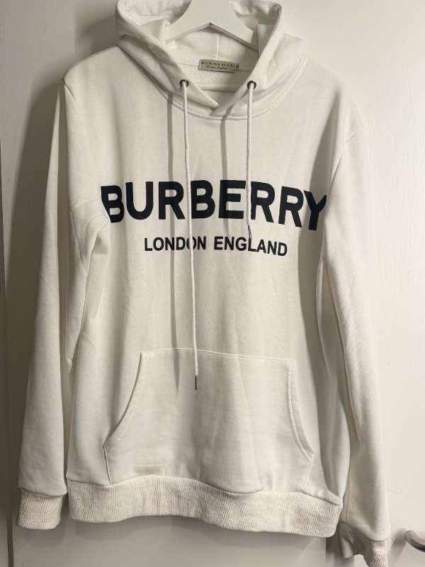 BurberryHoodiewhite