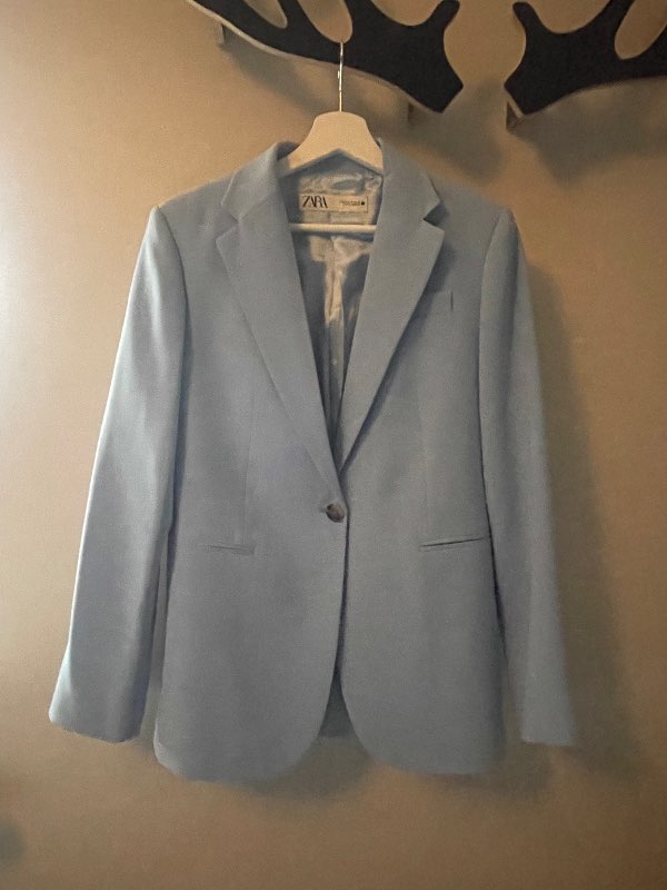 Ljósblár blazer Zara