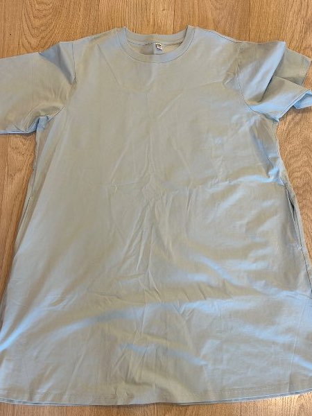 Uniqlo stuttermakjóll