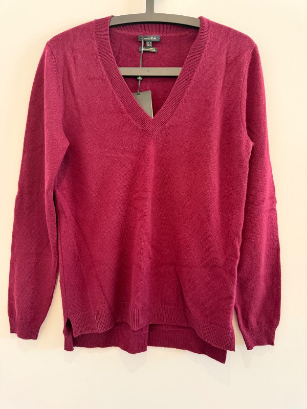 V-hálsmál vínrauð ullarpeysa Massimo Dutti