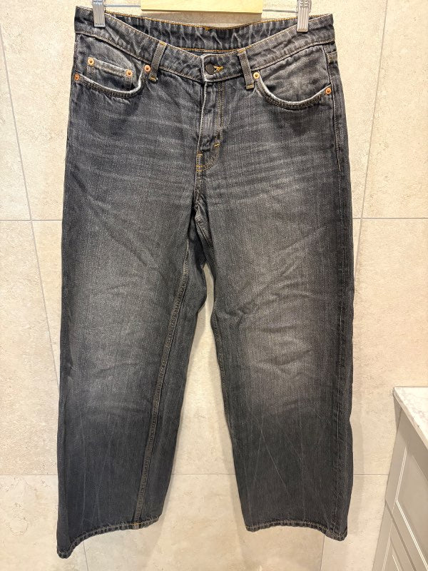 WEEKDAY ample low gráar