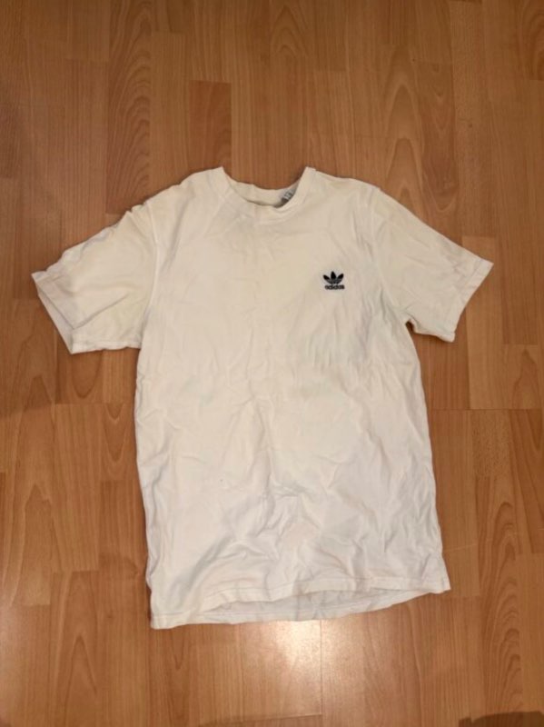 Adidas stuttermabolur S