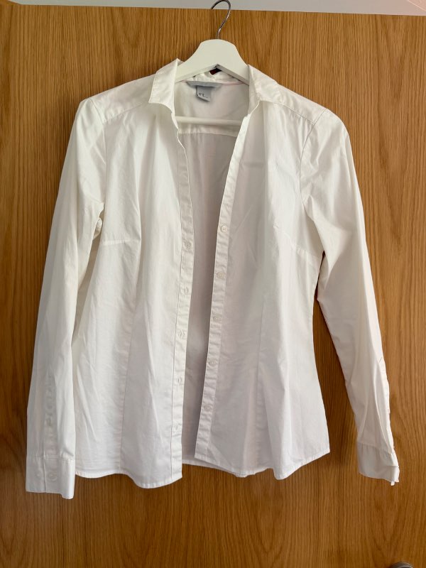H&M hvít skyrta