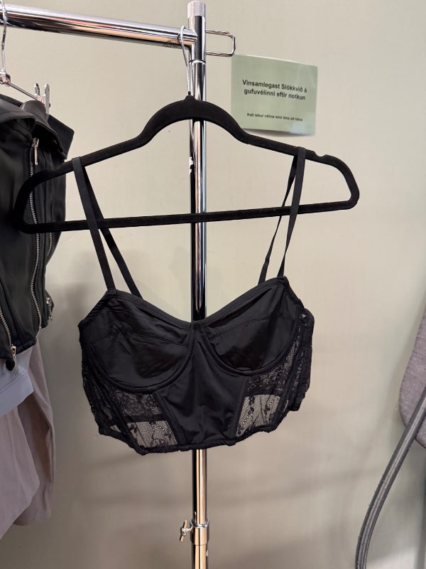 Stradivarius blúndu toppur