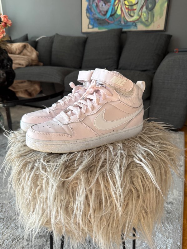 Ljós bleikir nike